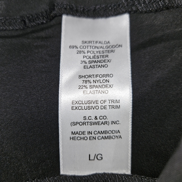 NEW! Classic Black Skirt Skort Women Size Large NWT 5 Pocket Denim Jean SC & Co - Picture 9 of 12